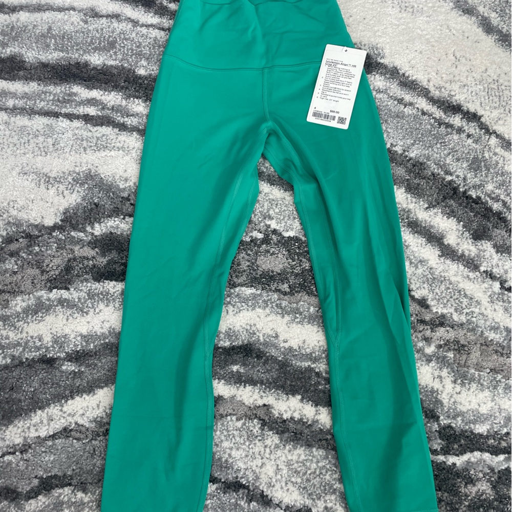NWT Lululemon align crop leggings teal size 4